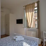 Livia - Trastevere Alojamento de Acomodação e Pequeno-almoço Roma