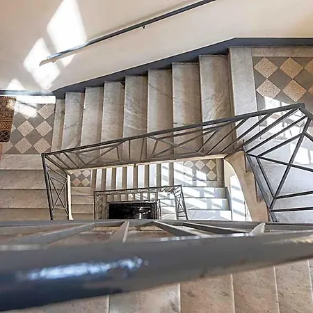 Livia - Trastevere 4* Roma