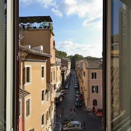 Alojamento de Acomodação e Pequeno-almoço Livia - Trastevere *